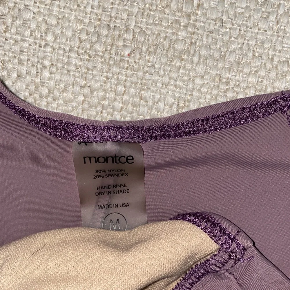 Bikini - Picture 2 of 4